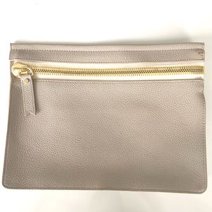 NEW ⬇️ 💲- India Hicks Clutch - Perfect Condition!